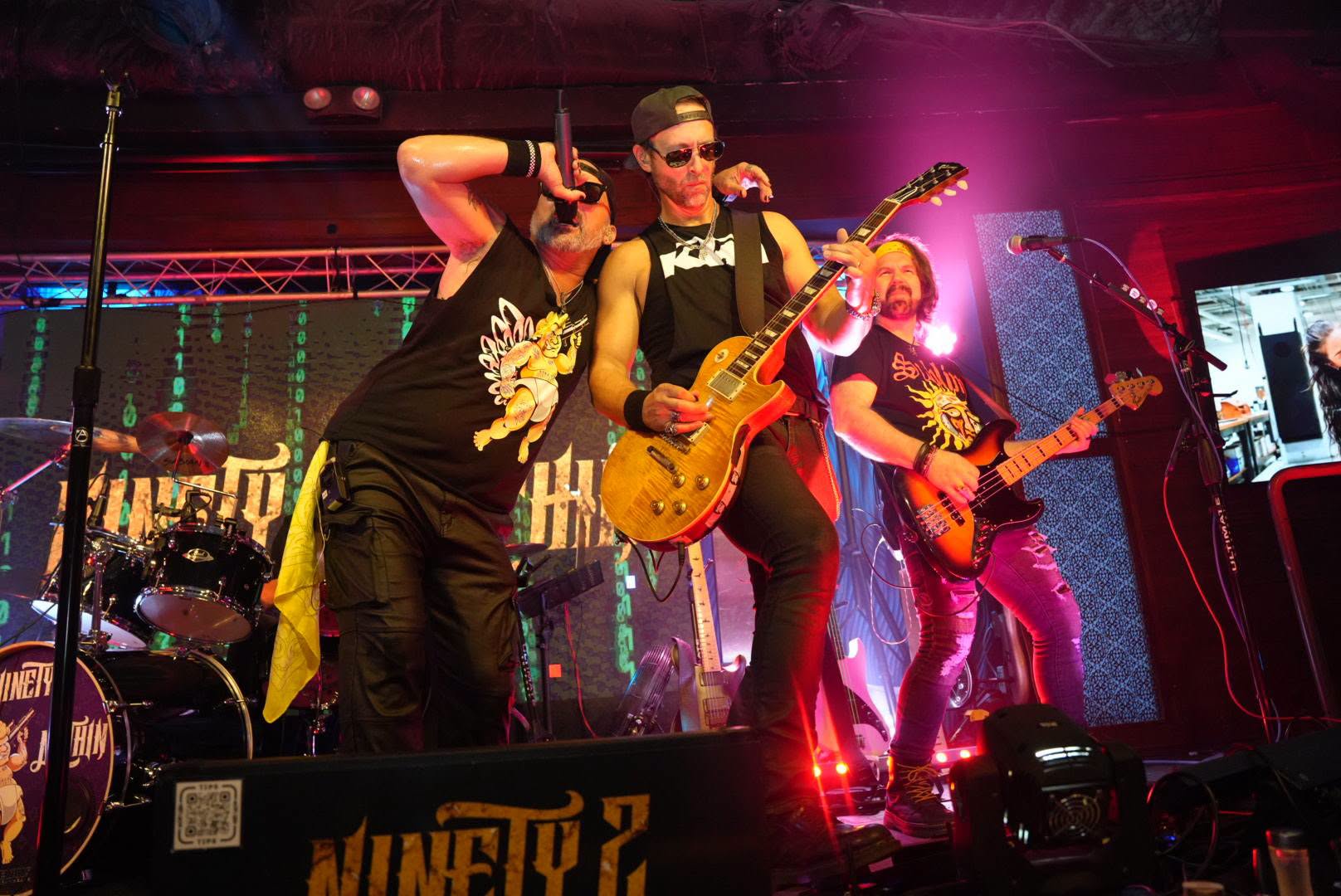 Ninety 2 Nothin live performance